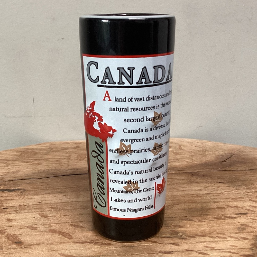 🔴 Vintage - Canadian Shooter / Double Shot Glass Souvenir from 80s or 90s Rare